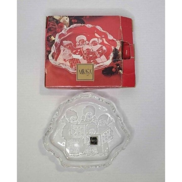 Mikasa Other - New MIKASA Carolers Glass Etched Sweet Dish from Germany 8 1/4"